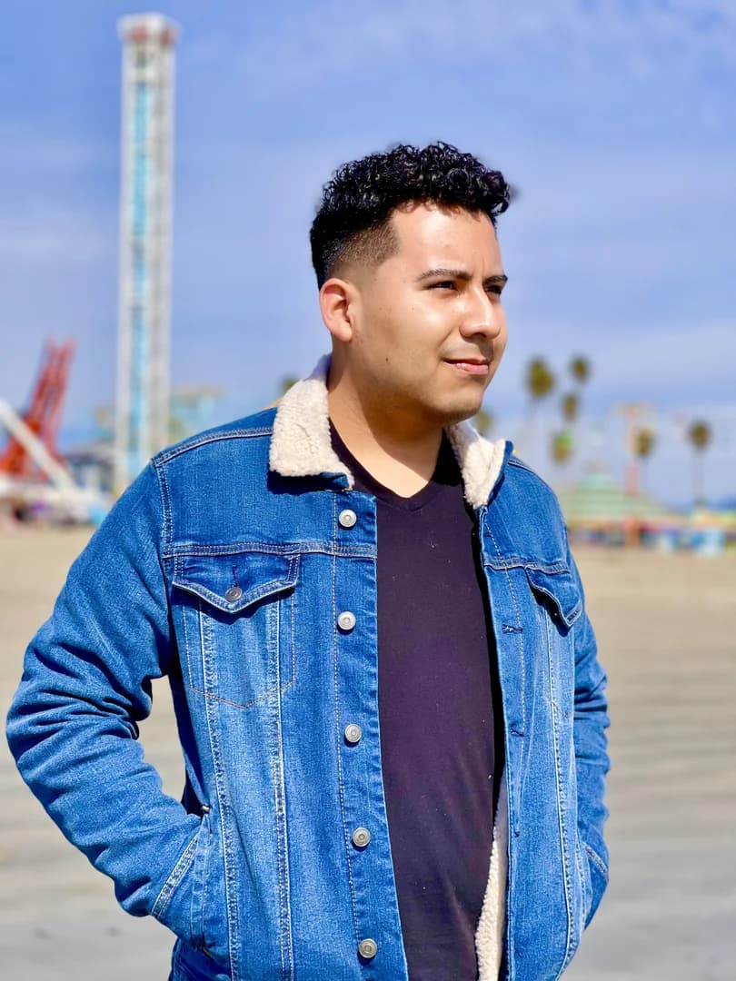 Tony Sandoval